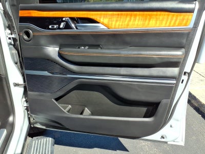 2022 Jeep Grand Wagoneer Series III