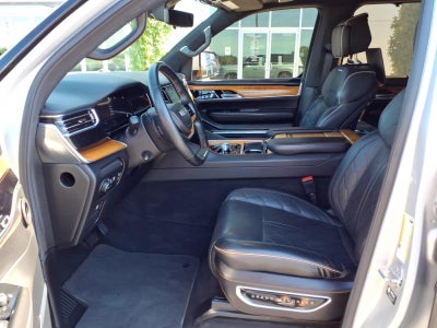 2022 Jeep Grand Wagoneer Series III