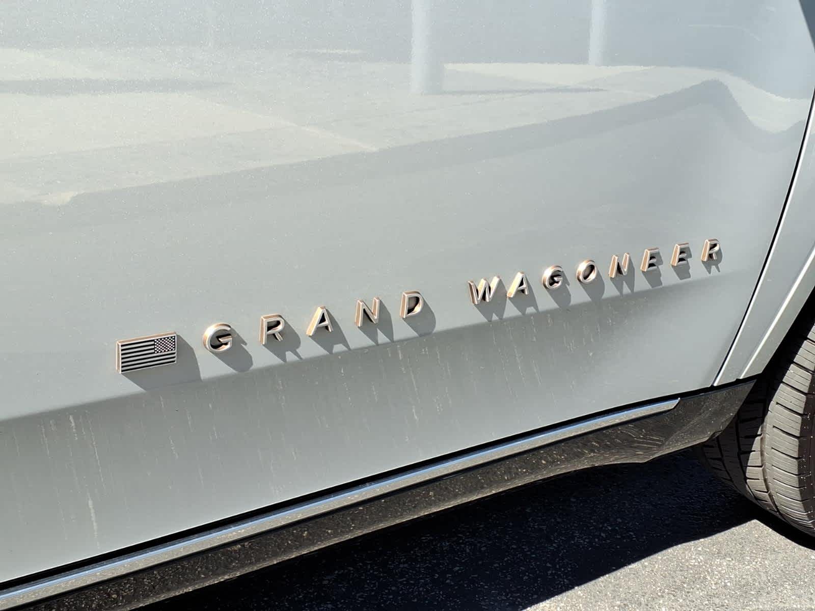 2022 Jeep Grand Wagoneer Series III