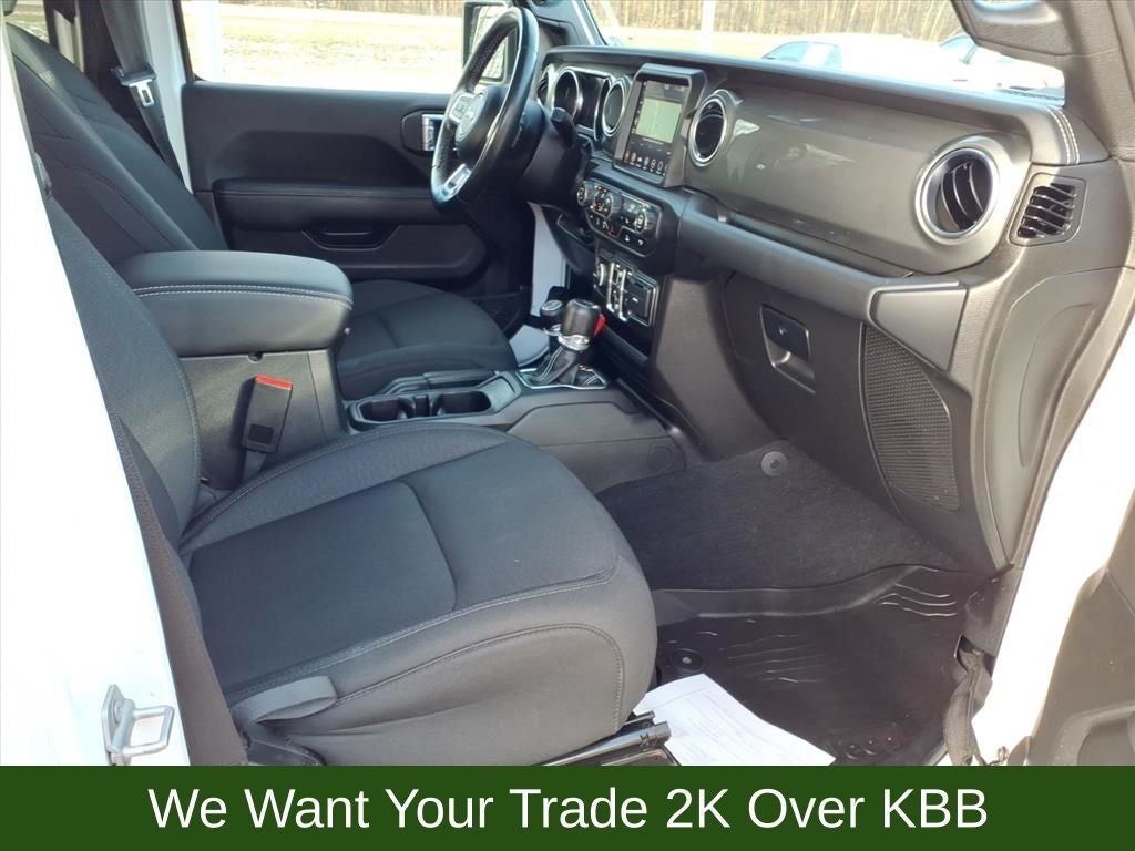 2022 Jeep Gladiator Overland