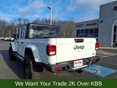 2022 Jeep Gladiator Overland