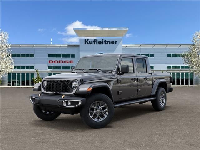 2026 Jeep Gladiator 85th Anniversary Edition Auto's photo