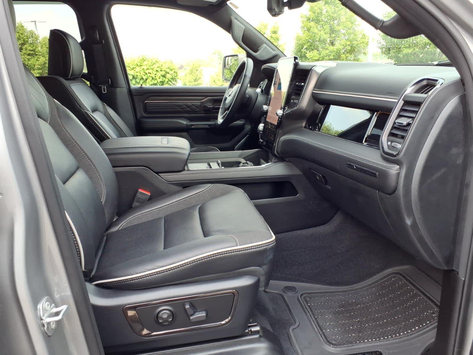 2025 RAM 1500 Limited