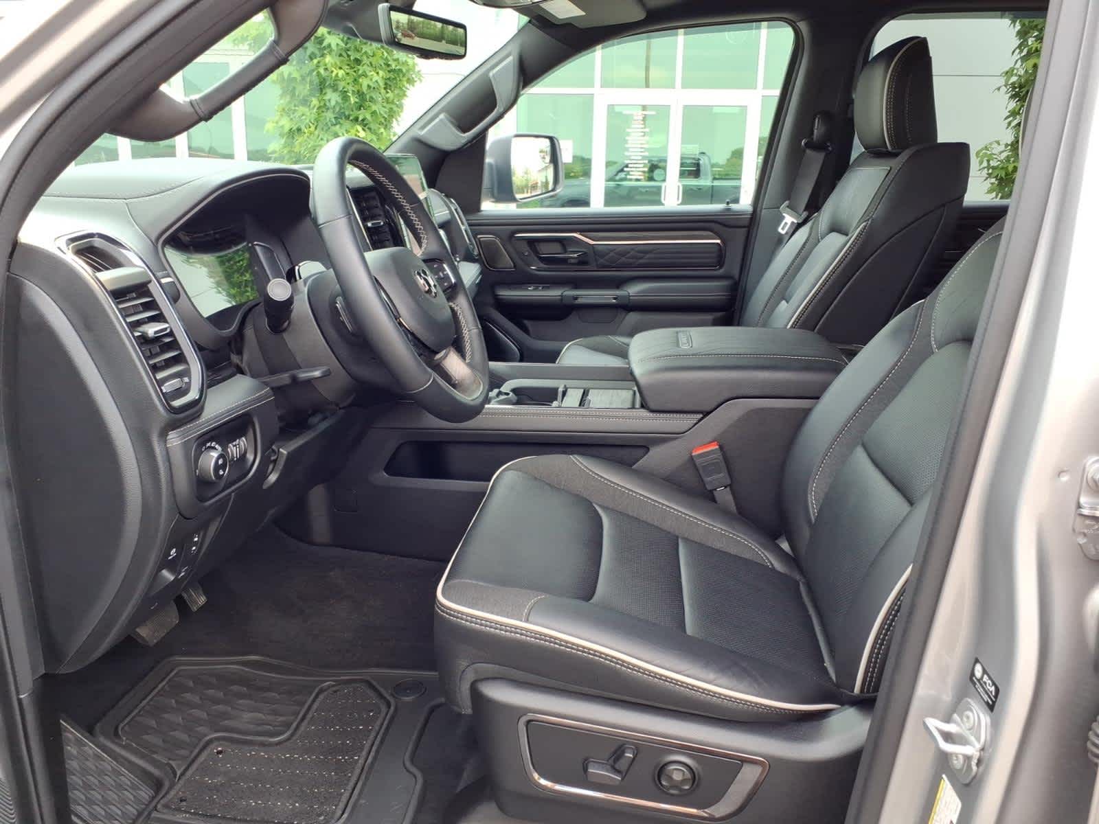 2025 RAM 1500 Limited