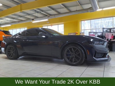 2025 Ford Mustang Dark Horse