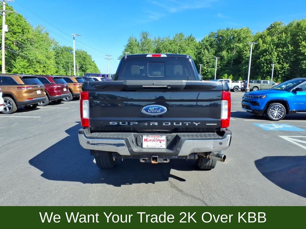 2017 Ford F-350SD Lariat