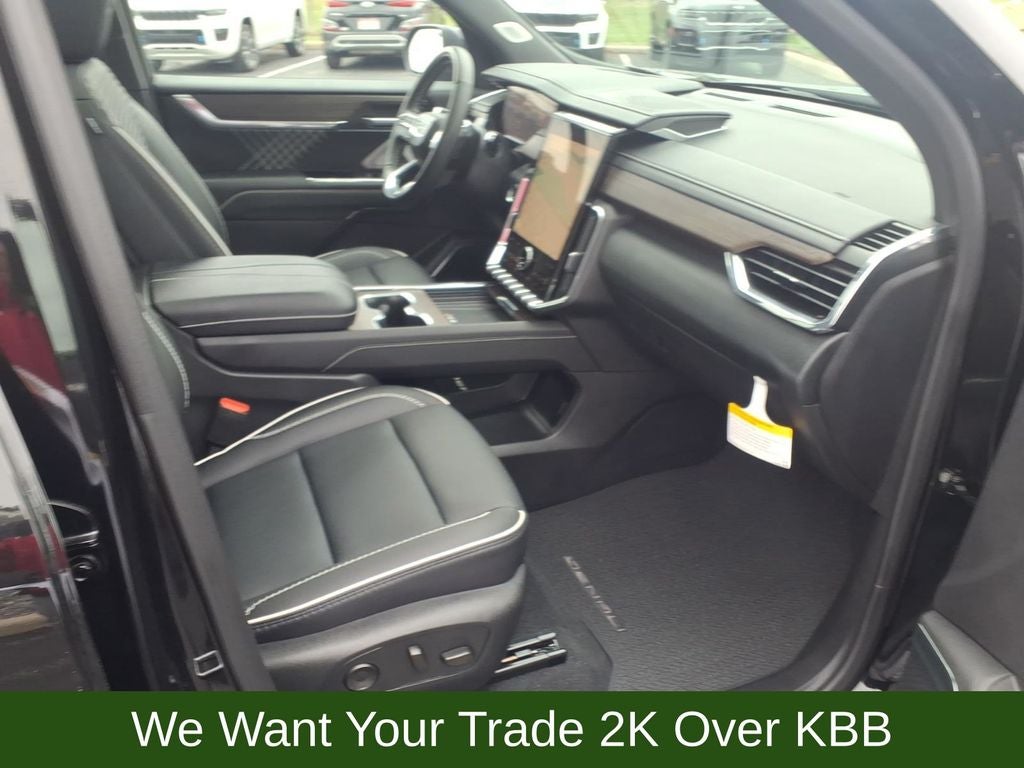 2025 GMC Acadia Denali