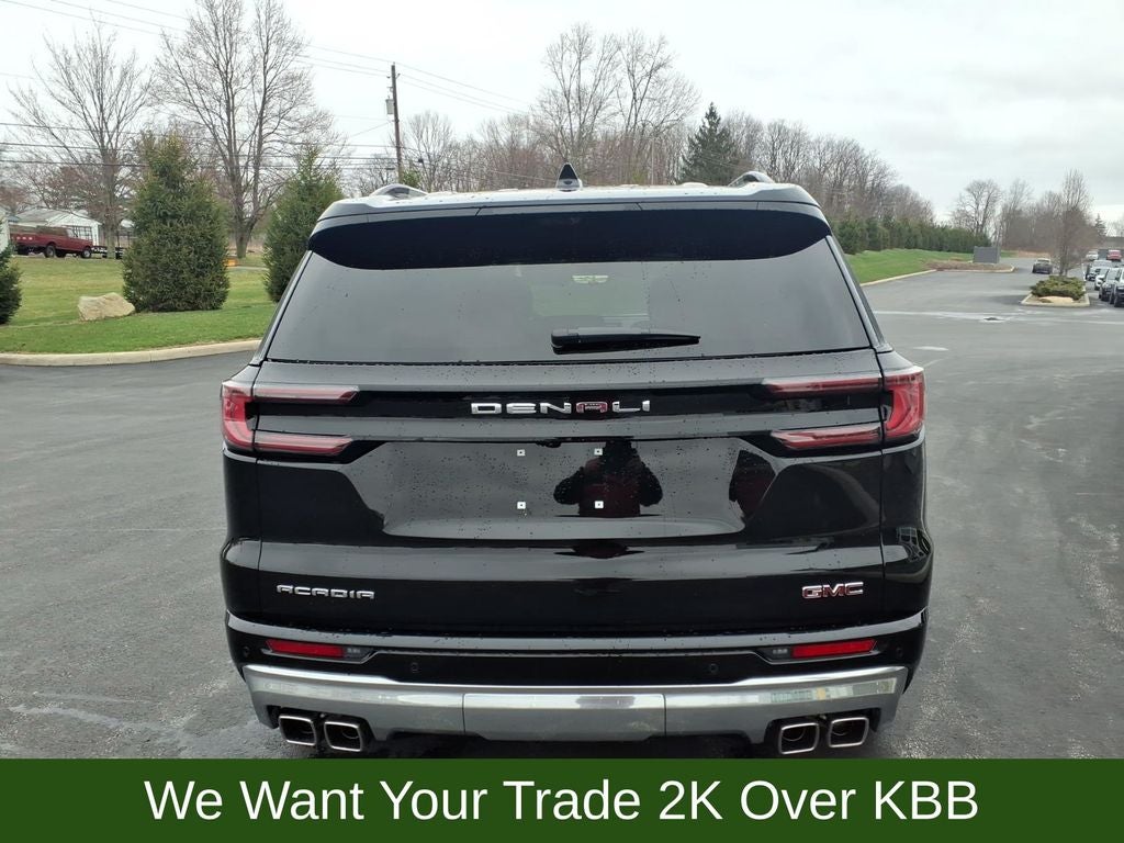 2025 GMC Acadia Denali