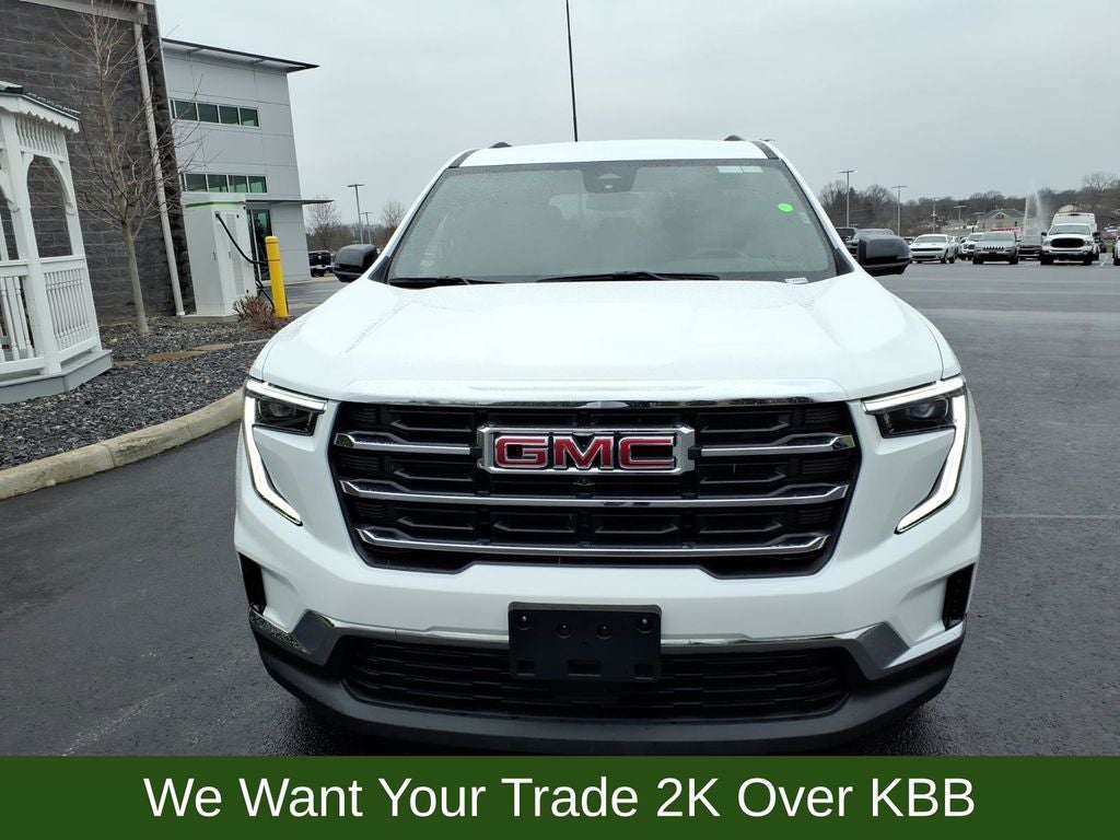 2025 GMC Acadia Elevation