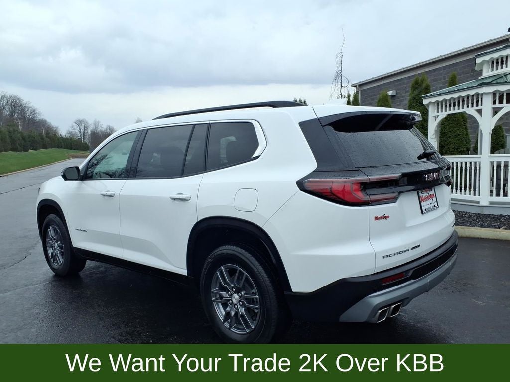2025 GMC Acadia Elevation