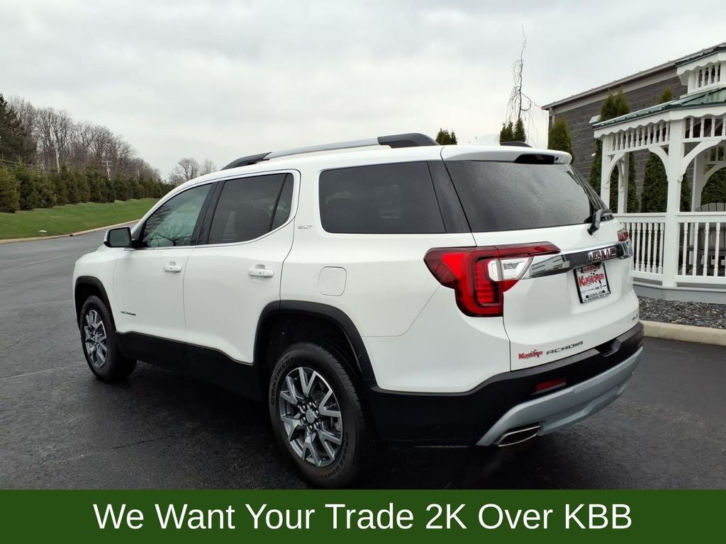 2023 GMC Acadia SLT