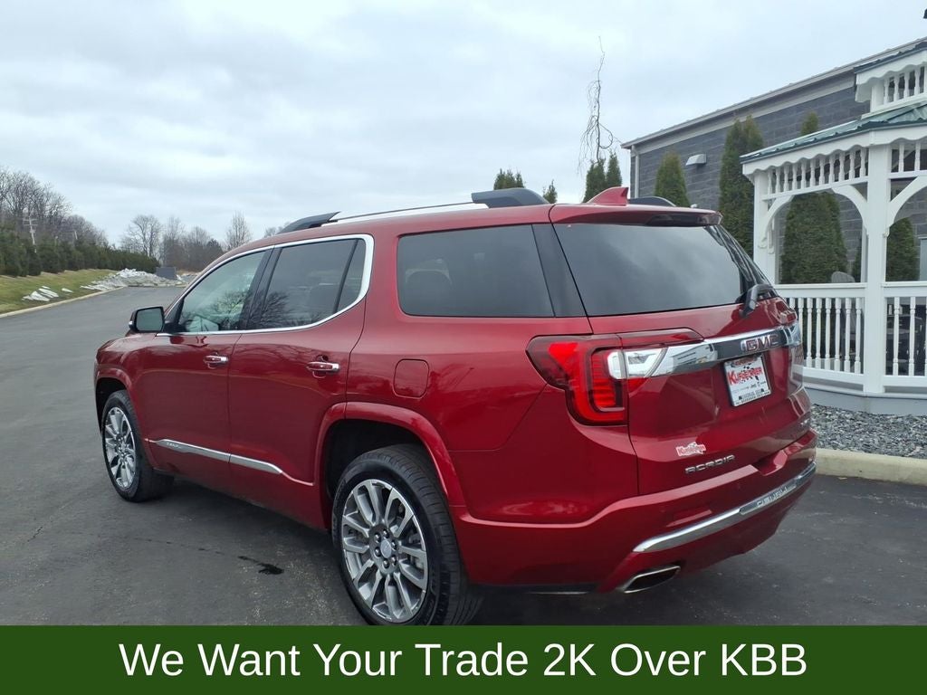 2023 GMC Acadia Denali