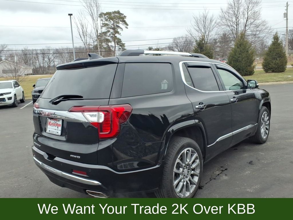 2023 GMC Acadia Denali