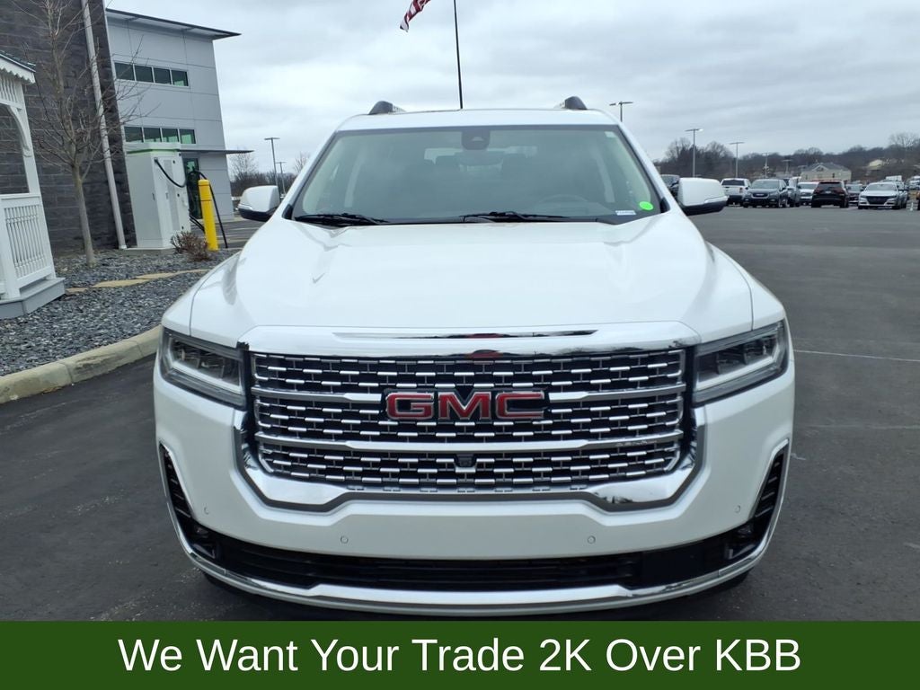 2023 GMC Acadia Denali