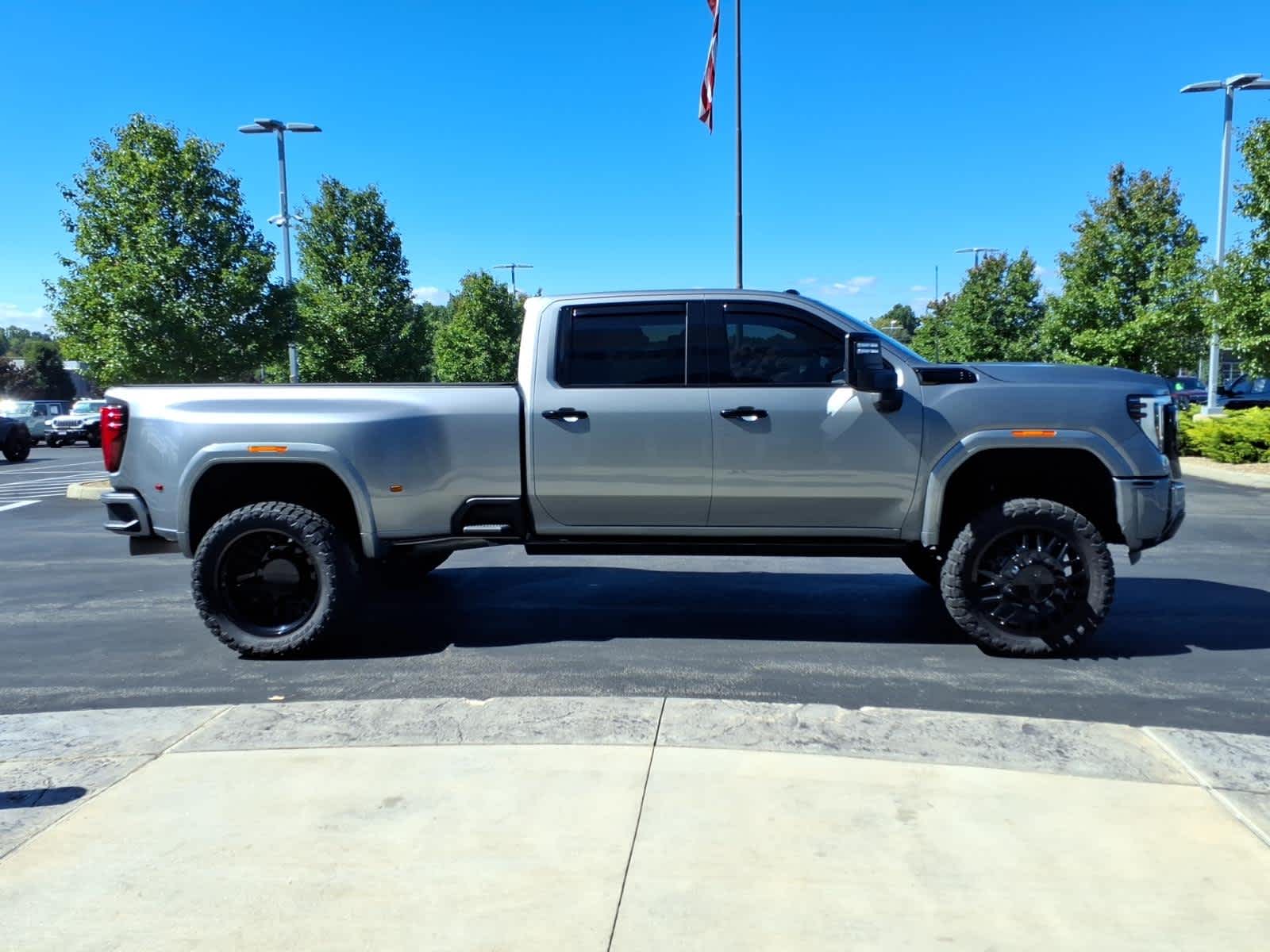 2025 GMC Sierra 3500HD Denali Ultimate