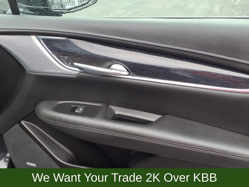 2023 Cadillac XT5 Premium Luxury