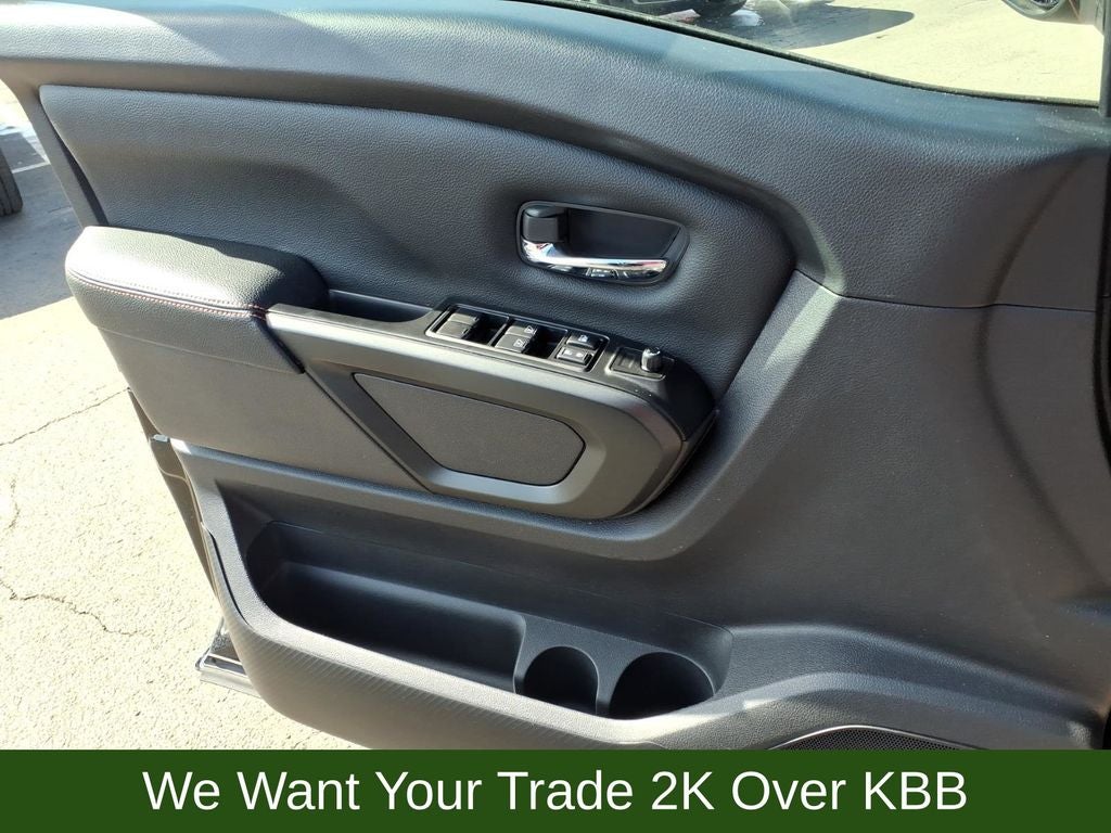 2023 Nissan Titan PRO-4X