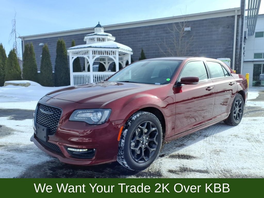 2023 Chrysler 300 Touring
