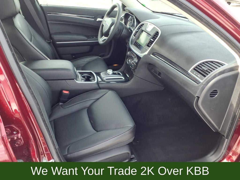 2023 Chrysler 300 Touring