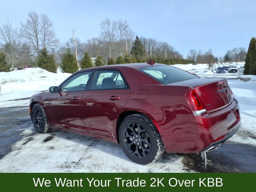 2023 Chrysler 300 Touring