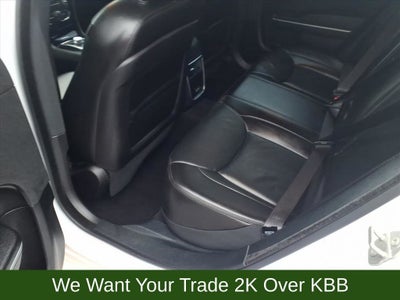 2023 Chrysler 300 Touring