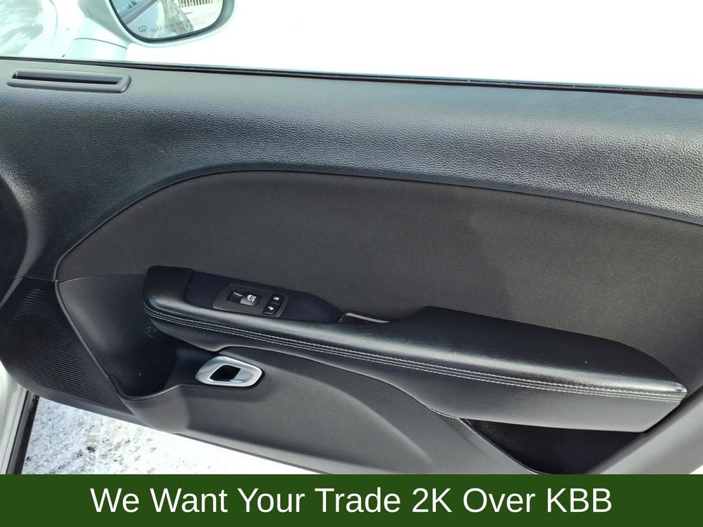 2020 Dodge Challenger SXT