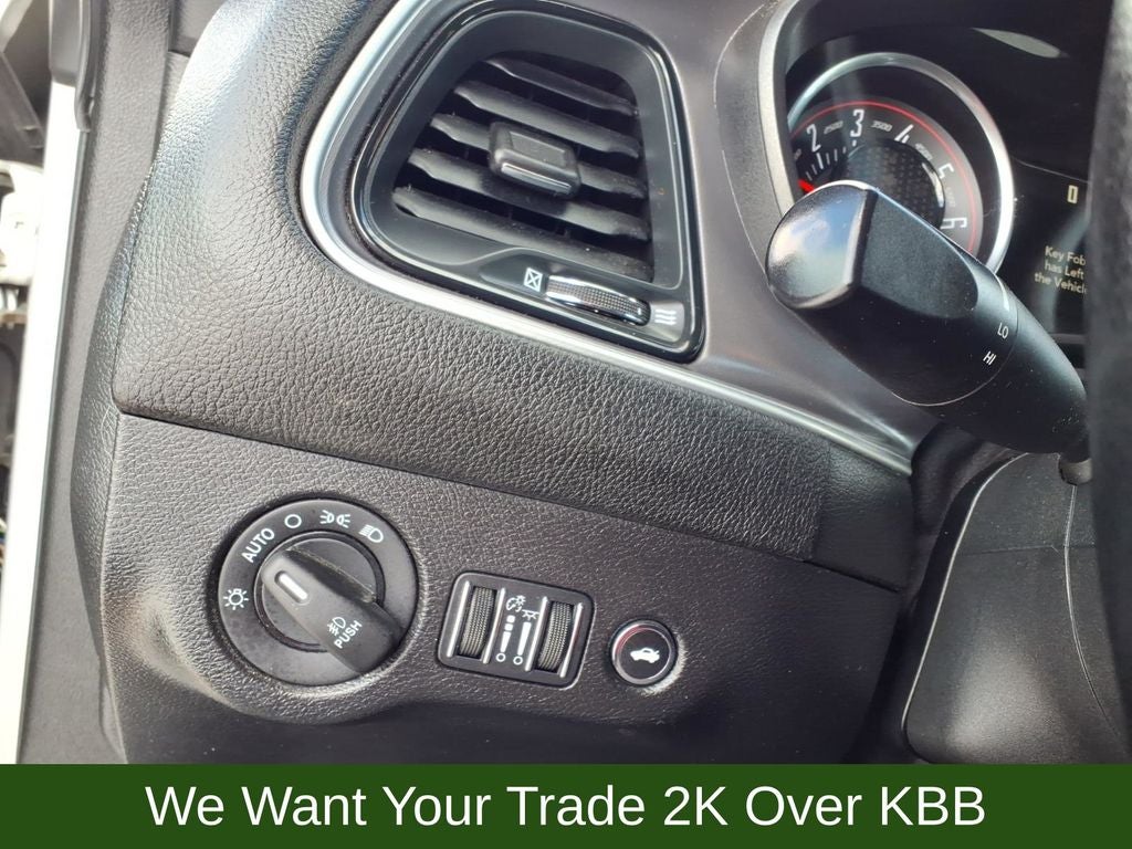 2020 Dodge Challenger SXT