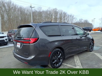 2022 Chrysler Pacifica Limited