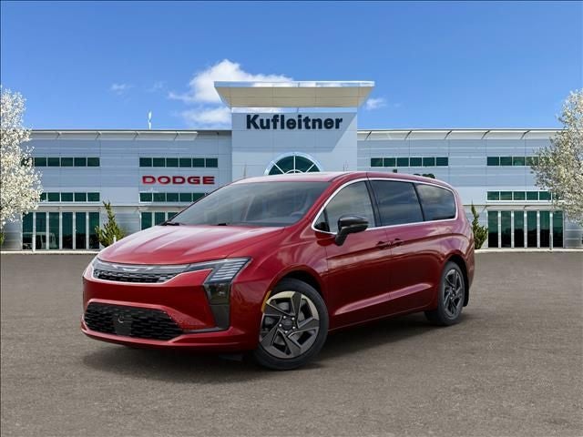 2027 Chrysler Pacifica's photo