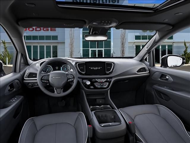 2027 Chrysler Pacifica Limited