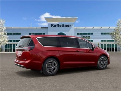2027 Chrysler Pacifica Limited