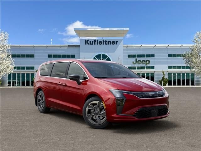 2027 Chrysler Pacifica Limited