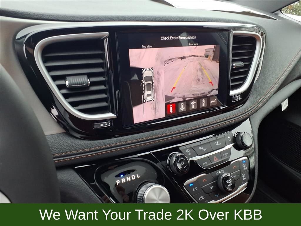 2026 Chrysler Pacifica Pinnacle