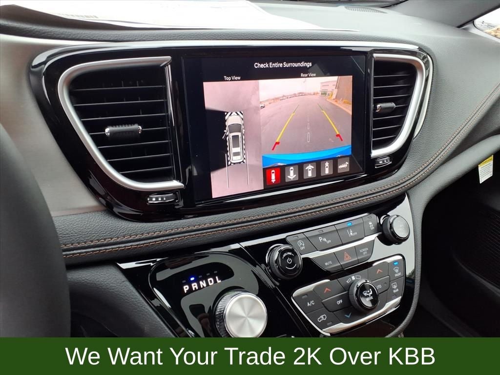 2026 Chrysler Pacifica Pinnacle