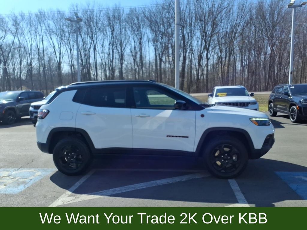 2023 Jeep Compass Trailhawk
