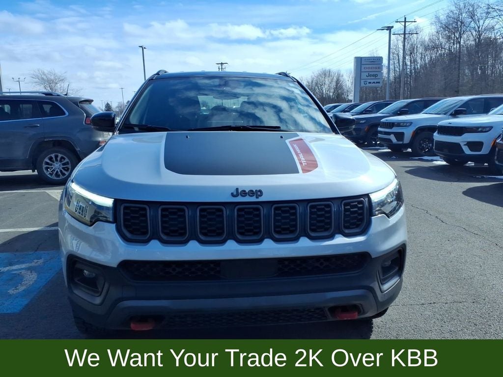 2025 Jeep Compass Trailhawk