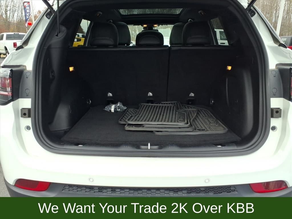 2025 Jeep Compass Trailhawk