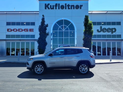 2022 Jeep Compass Latitude Lux