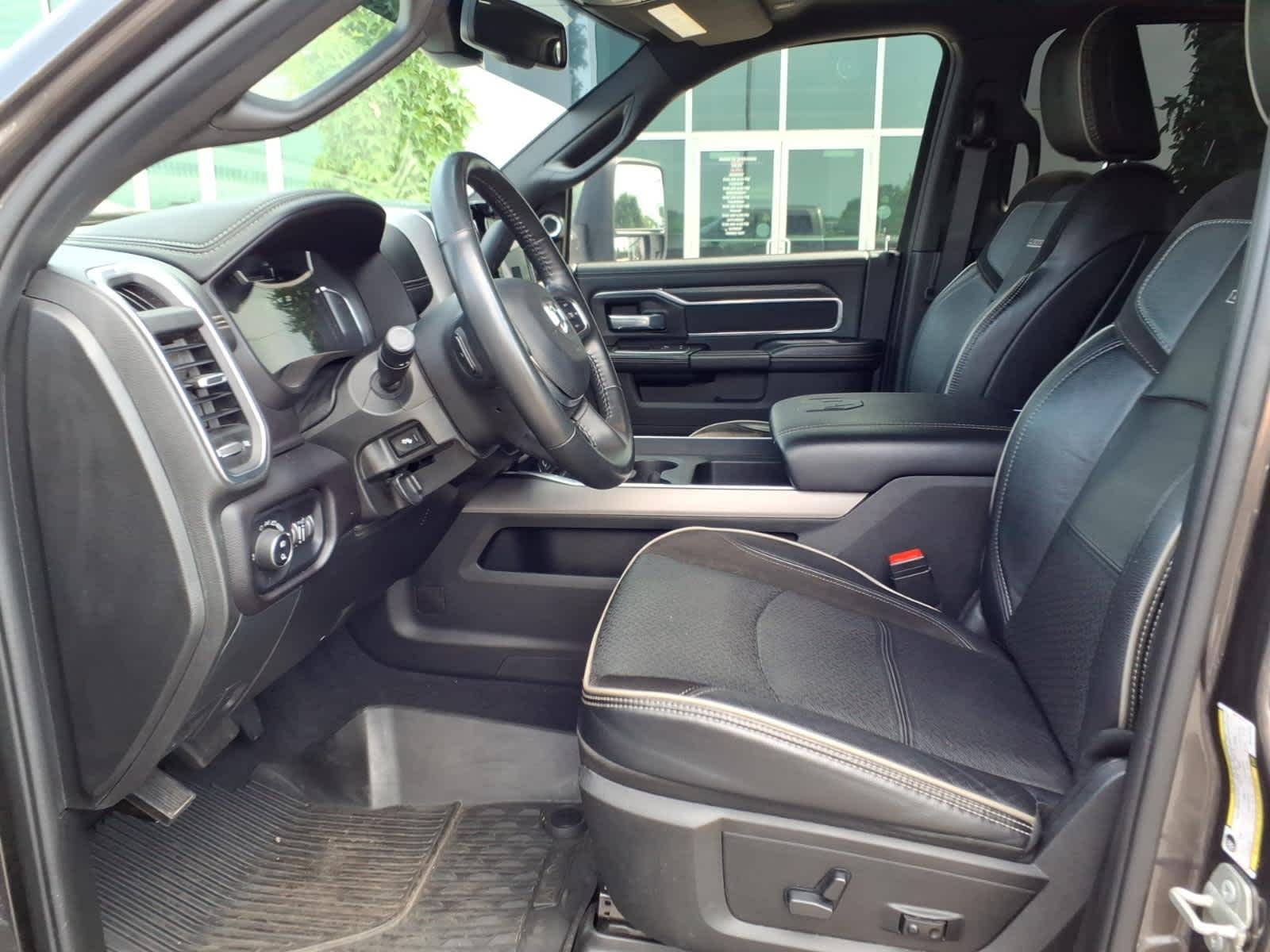 2024 RAM 3500 Laramie
