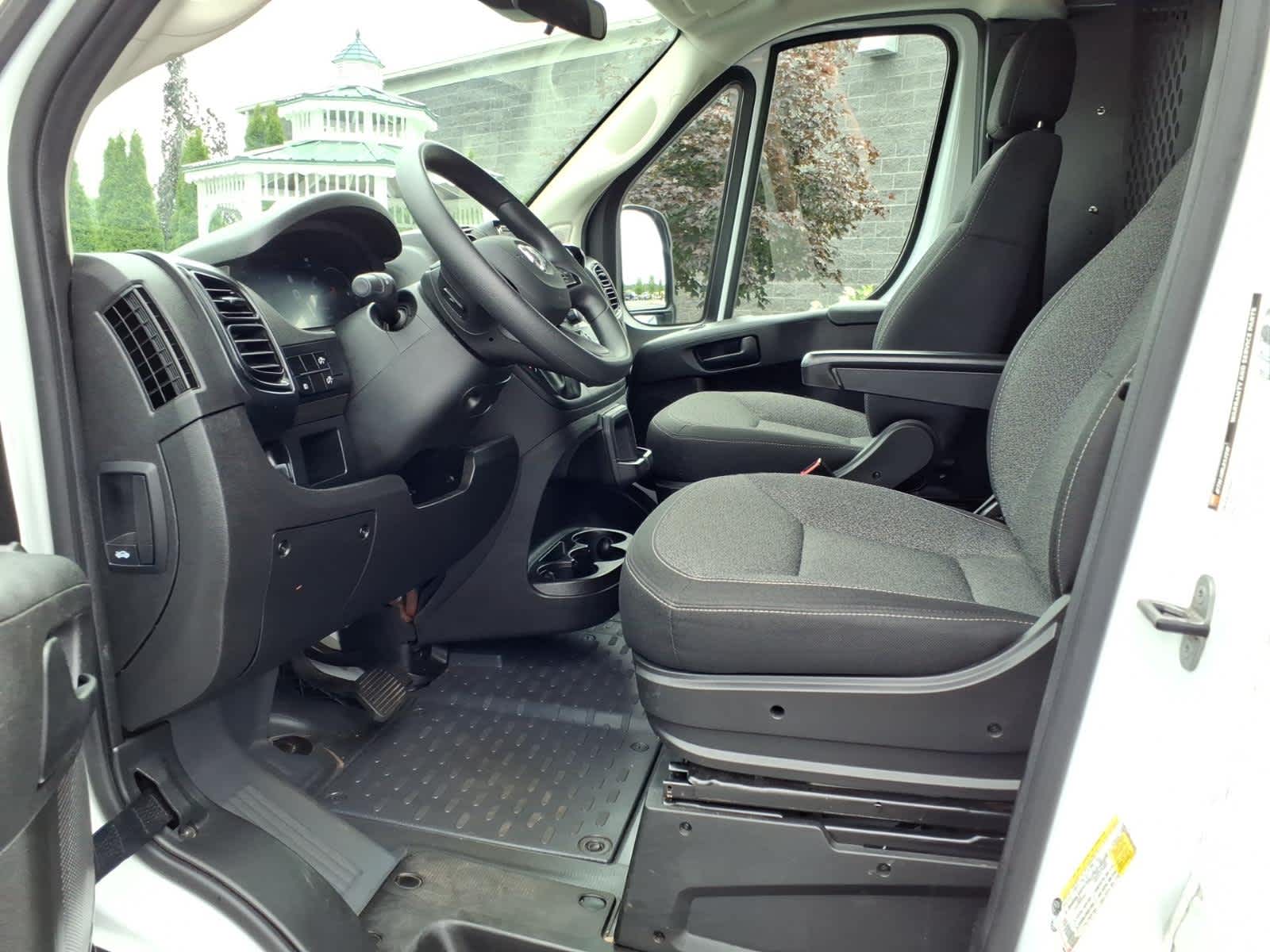 2025 RAM ProMaster Tradesman