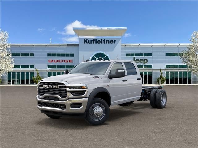 2026 RAM 4500 Tradesman 4X4 Crew Cab DRW 173" WB's photo