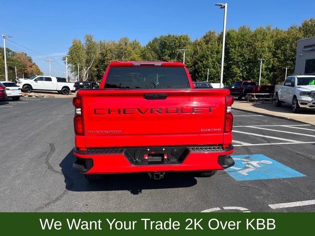 2020 Chevrolet Silverado 1500 Custom