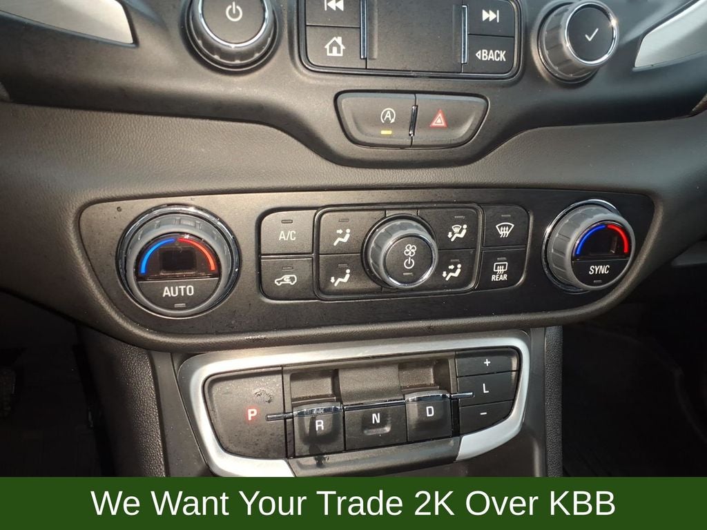 2024 GMC Terrain SLT