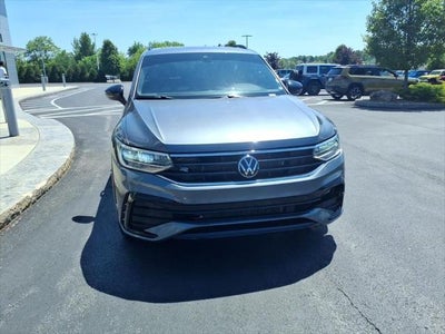 2024 Volkswagen Tiguan 2.0T SE R-Line Black