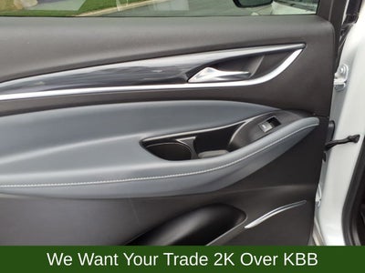 2023 Buick Enclave Essence