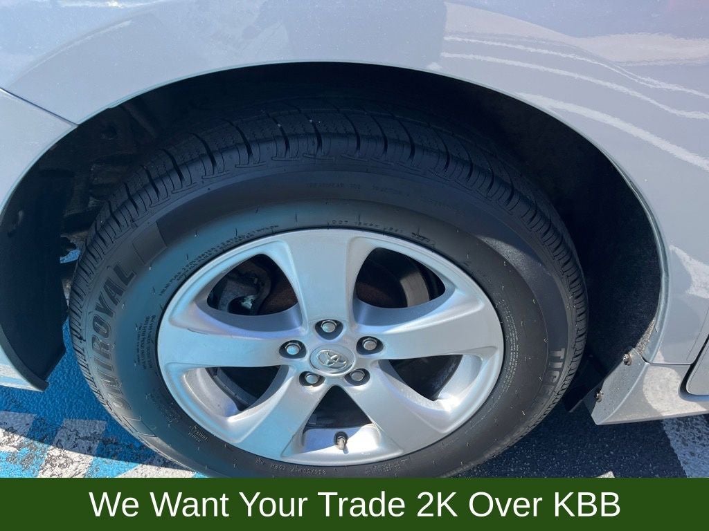 2014 Toyota Sienna L 7 Passenger