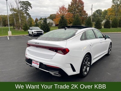 2022 Kia K5 EX
