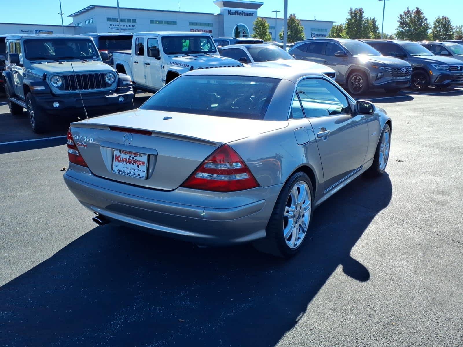 2004 Mercedes-Benz SLK Base