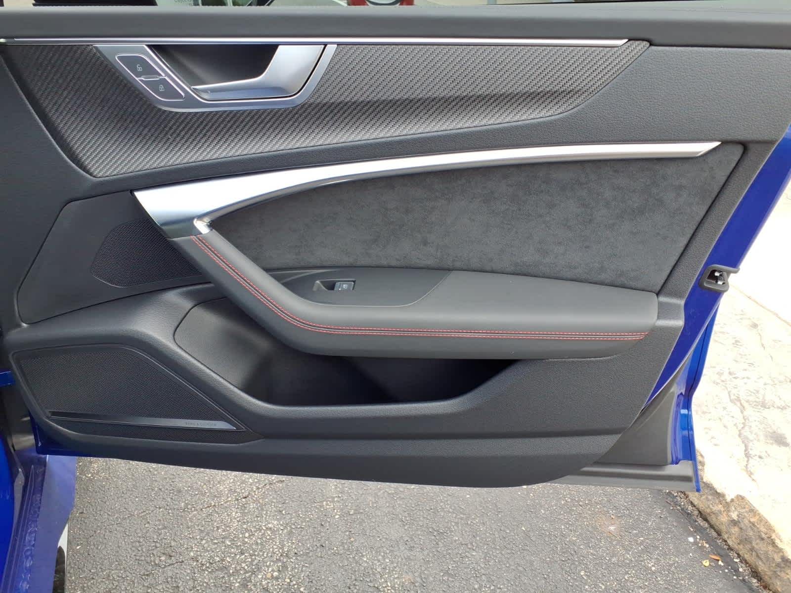 2022 Audi RS 7 Base
