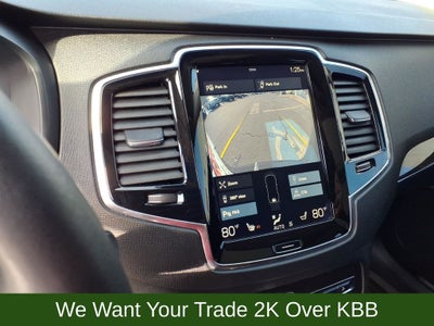 2018 Volvo XC90 T6 Momentum